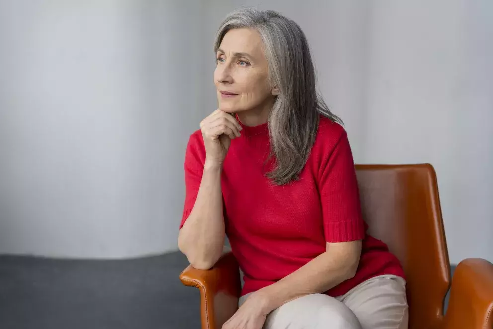 žena, smutek, dcera, problémy, majetek