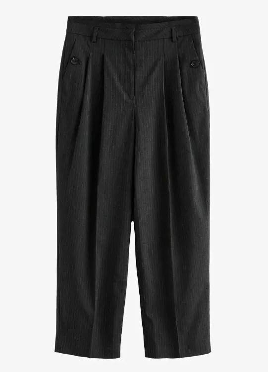 Kalhoty s puky, Next, 710 Kč