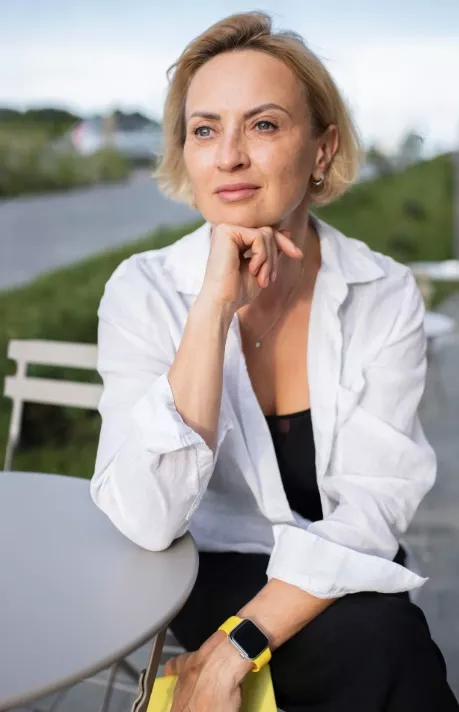 žena s krásnou pletí