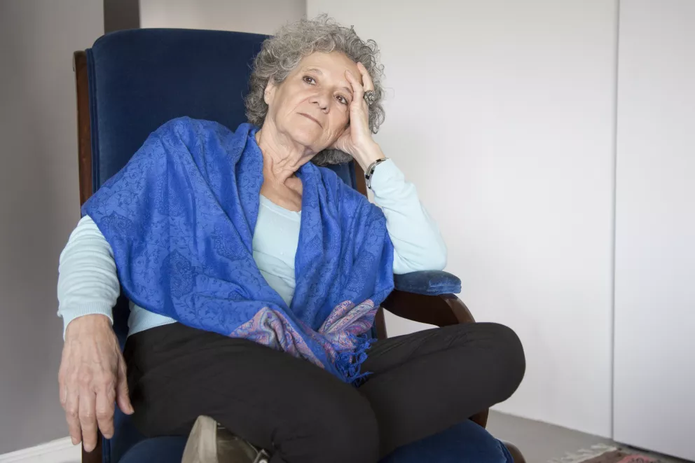 žena, smutek, samota, problémy, děti