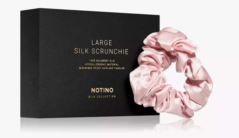 Hedvábná gumička do vlasů, Notino, 196 Kč