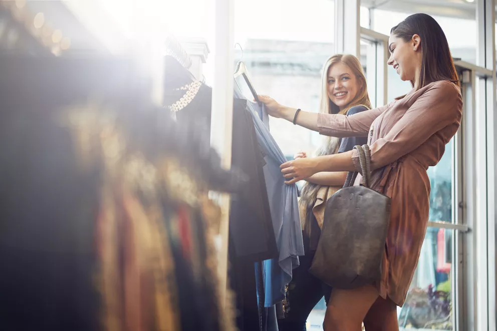 žena nakupují