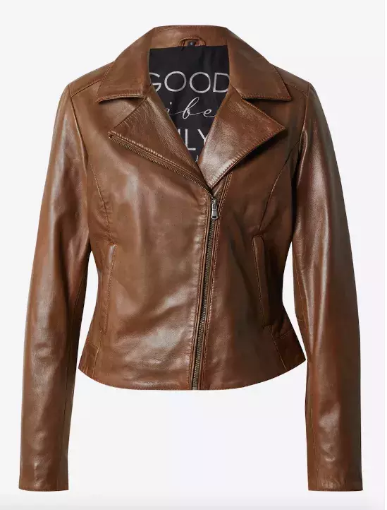 <p>FREAKY NATION 4899 Kč</p>
