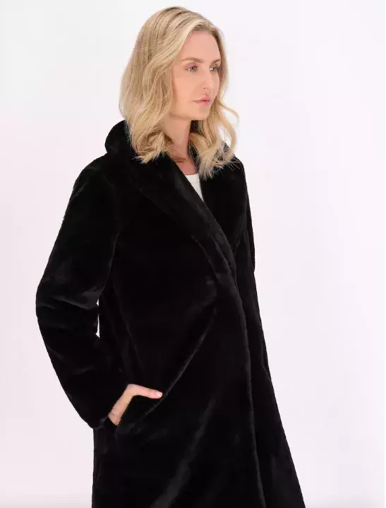 <p>usha WHITE LABEL 2317 Kč</p>
