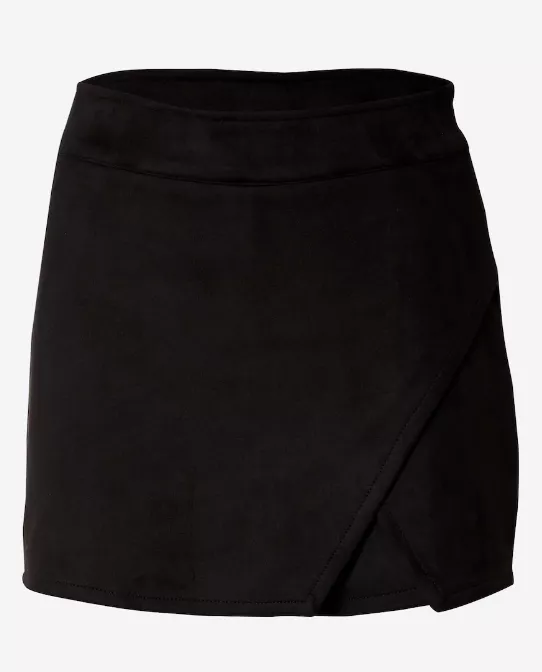 <p>ABOUT YOU 829 Kč</p>
