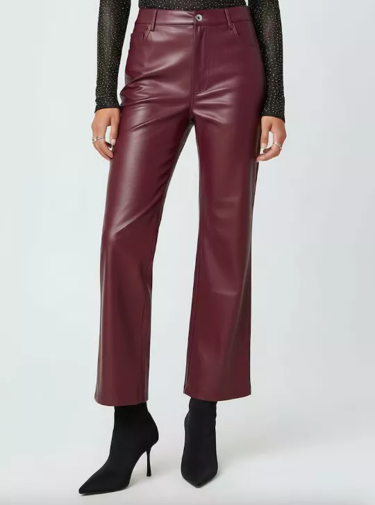 <p>studioselect 799 Kč</p>
