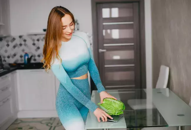 3 klíčové tipy, jak v roce 2026 zhubnout 5 kg a svou váhu si udržet