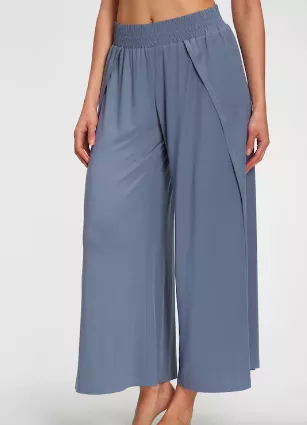 <p>LASCANA 609 Kč</p>
