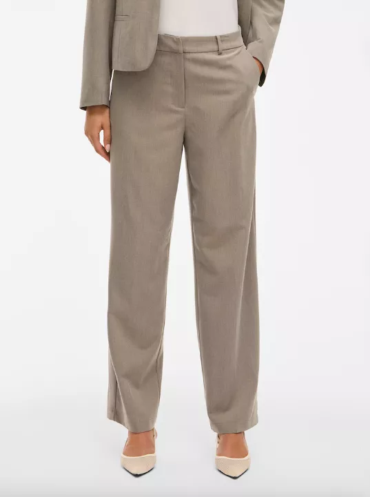 <p>VILA 1130 Kč</p>
