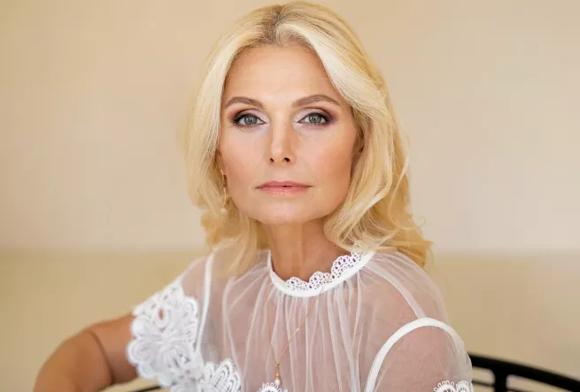 Krajkové lemy povznesou za málo peněz každý outfit