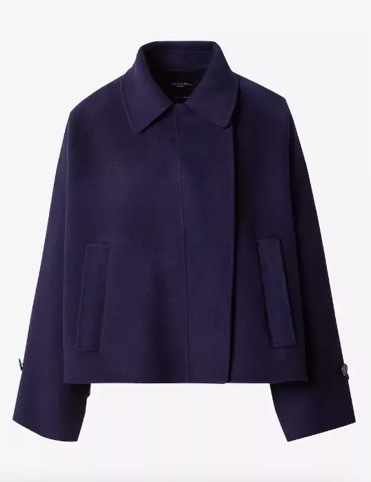 <p>Weekend Max Mara 5549 Kč</p>
