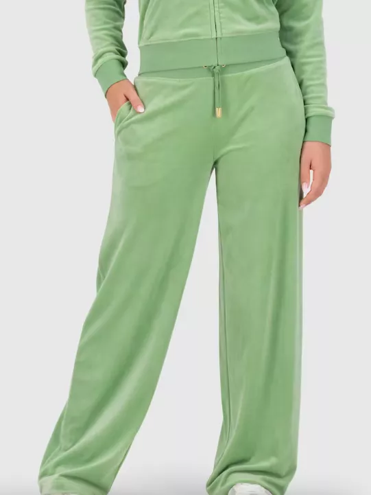 <p>Juicy Couture 1329 Kč</p>
