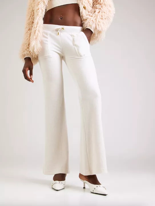 <p>Juicy Couture 2344 Kč</p>
