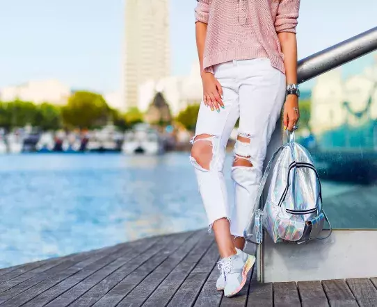 Vzpomínáte na Capri kalhoty? Ženy zeštíhlí a hezky se kombinují s .…