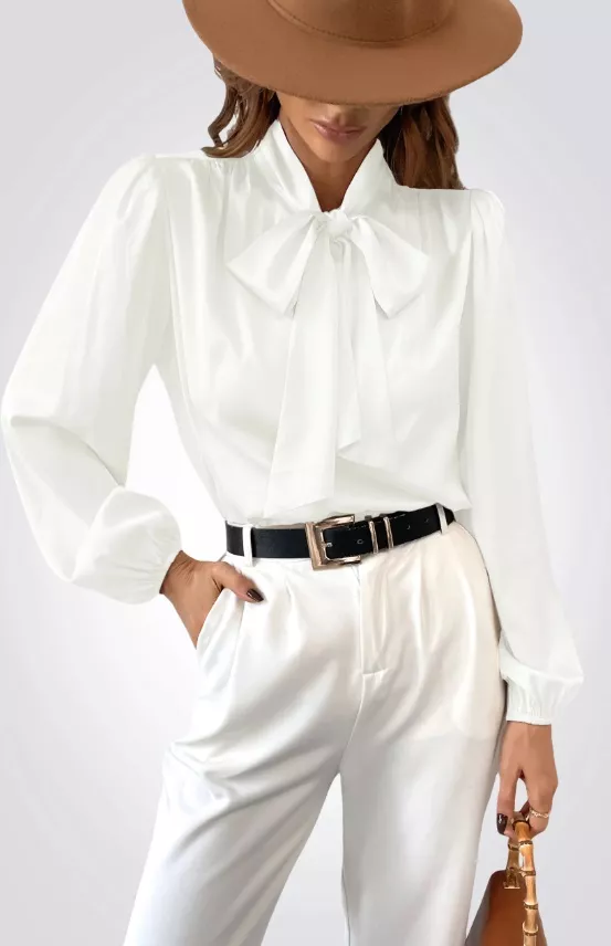 Halenka s vázačkou a výraznými rameny, Cupshe, 748 Kč