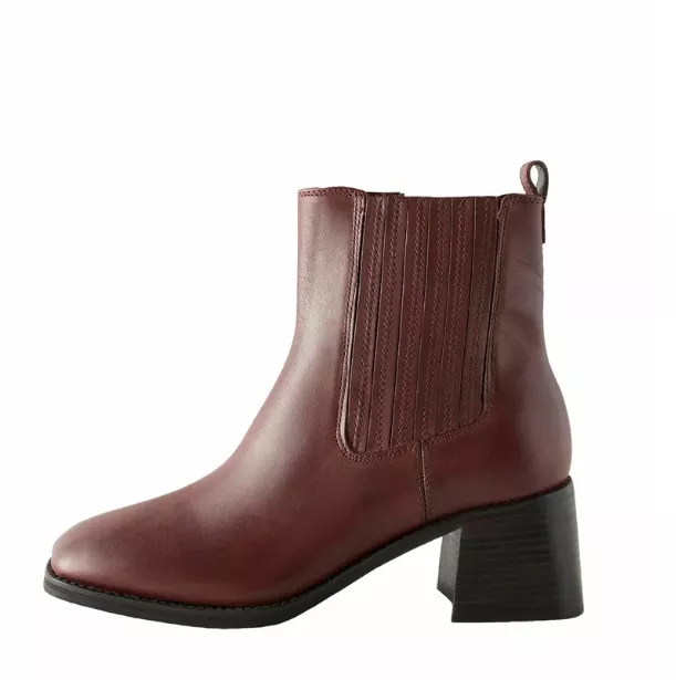 Bordó kotníkové boty na podpatku, Next, 1 185 Kč