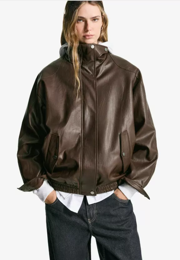 Bundy s vysokým límcem