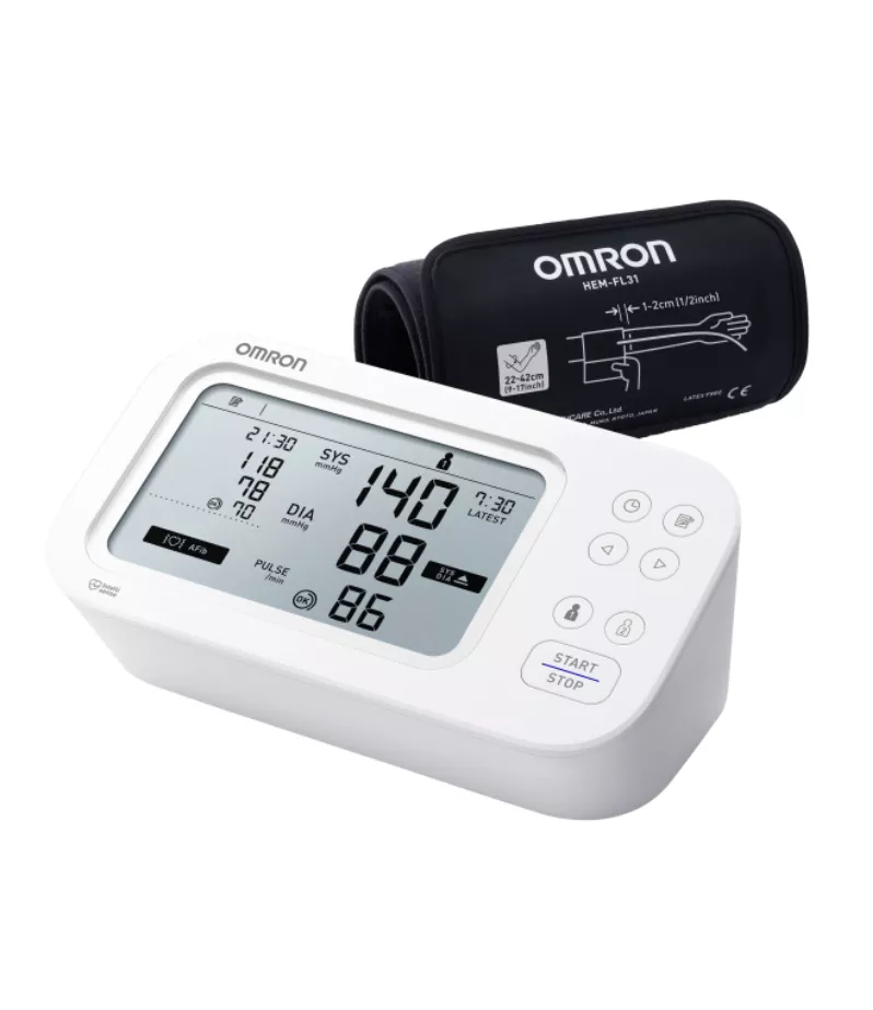 <p><strong>Tonometr digitální OMRON M6 Comfort, 2089 Kč</strong> (lékárna BENU)</p>

<p>Omron Digitální tonometr M6 Comfort je vhodný pro všechny, kteří chtějí mít svůj krevní tlak pod kontrolou. Přístroj&nbsp;dokáže detekovat síňové fibrilace AFib. Intelli&nbsp;manžeta pro vysoce přesné výsledky, pro normální i silnou paži (22-42cm). Tonometr má speciální systém kontrolovaného nafouknutí manžety, který zajišťuje&nbsp;maximální přesnost. Měření je velmi rychlé a pohodlné, stačí jen zmáčknou jedno tlačítko.</p>

<p>&nbsp;</p>
