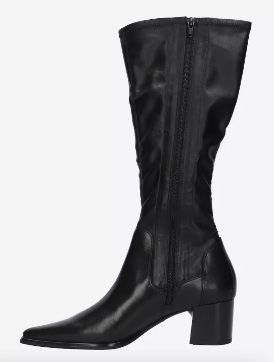 <p>VAGABOND 5299 Kč</p>
