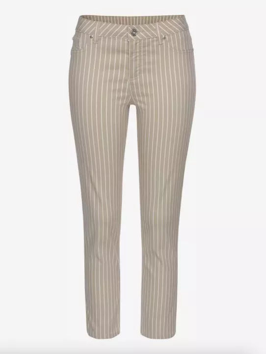 <p>LASCANA 1490 Kč</p>
