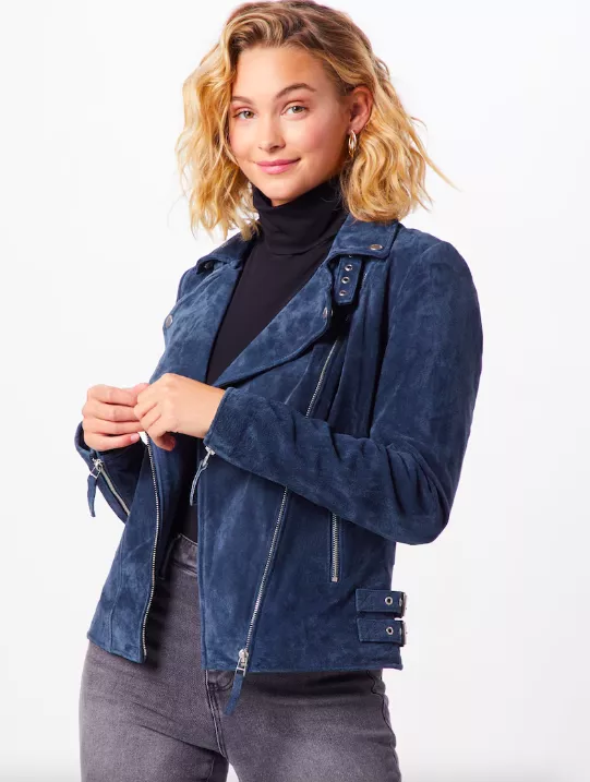 <p>FREAKY NATION 3449 Kč</p>
