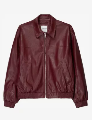 <p>Bershka 999 Kč</p>
