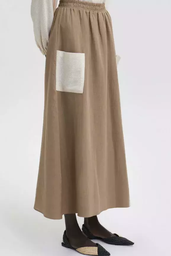 Sukně s kontrastními kapsami, Touché Privé, 1 253 Kč