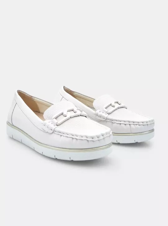 Mokasíny, Baťa, 699 Kč