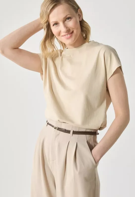 Top, Anna Field, 310 Kč