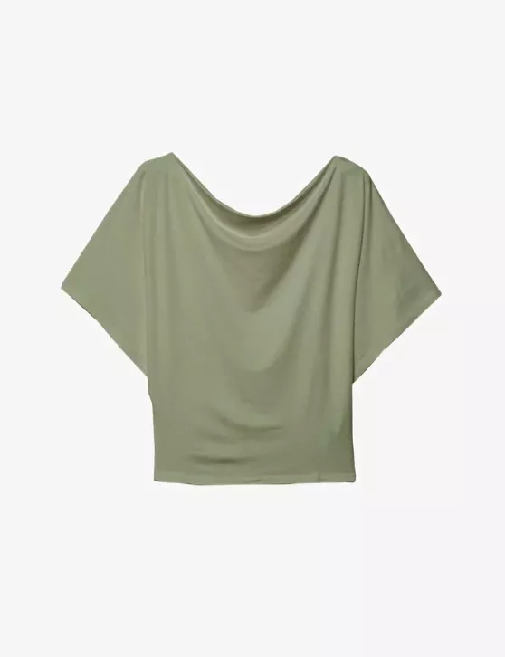 Basic triko, Stradivarius, 399 Kč