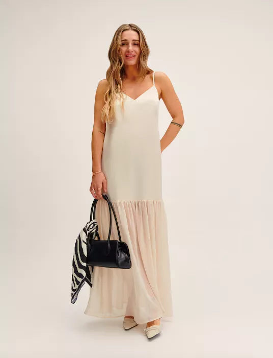 <p>Tatiana Zidekova 1749 Kč</p>
