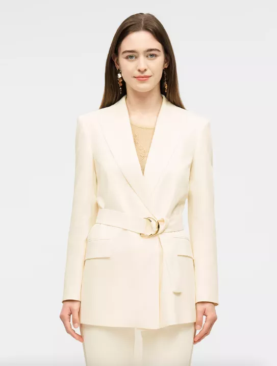 <p>HUGO 7749 Kč</p>
