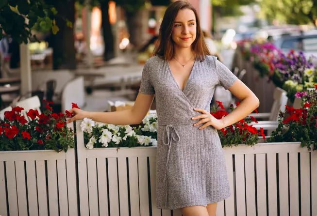 Hledáte správné minišaty na jaro? Volte ty z vlny a kašmíru