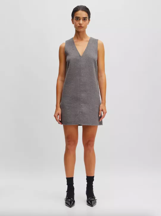 <p>EDITED 2499 Kč</p>
