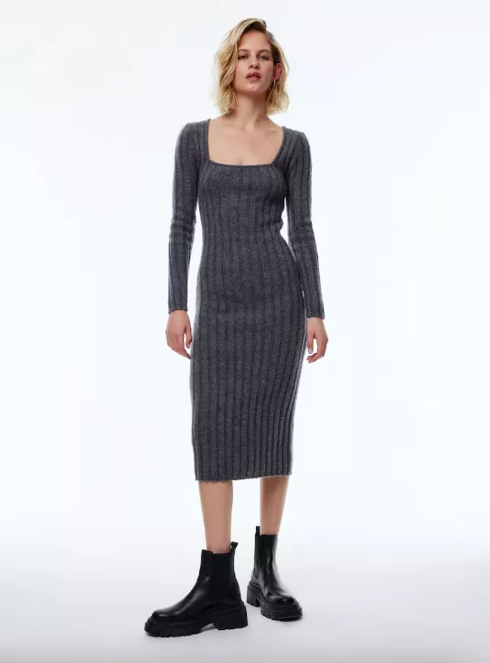 <p>EDITED 1049 Kč</p>
