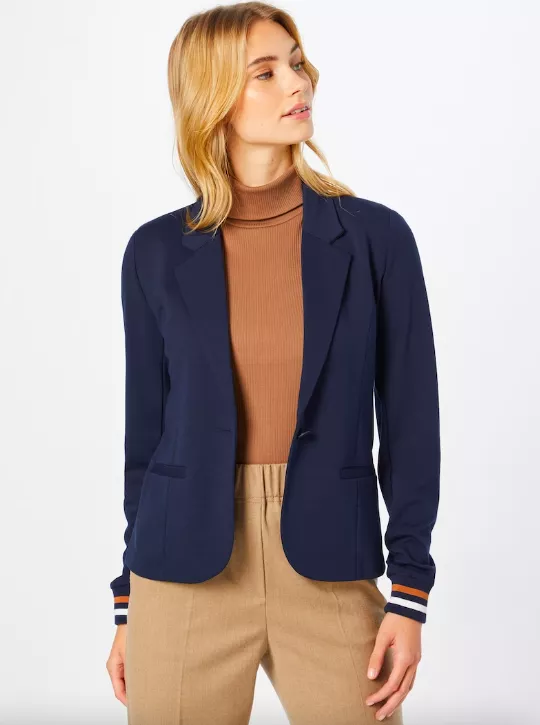 <p>Kaffe 2249 Kč</p>
