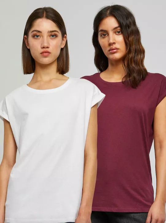 <p>Urban Classics 300 Kč</p>
