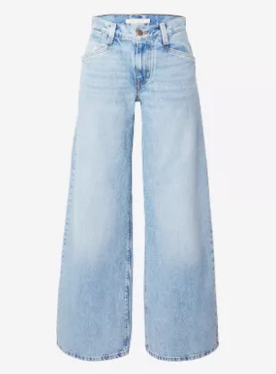 <p>LEVI'S 1299 Kč</p>
