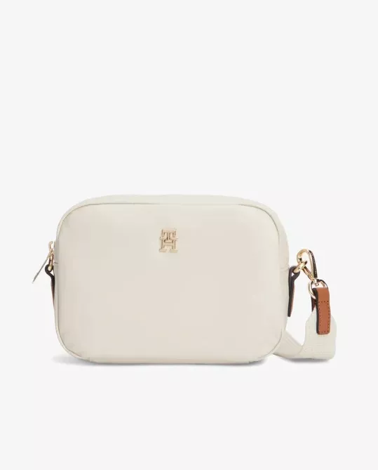 Kabelka s oblými rohy, Tommy Hilfiger, 1 400 Kč