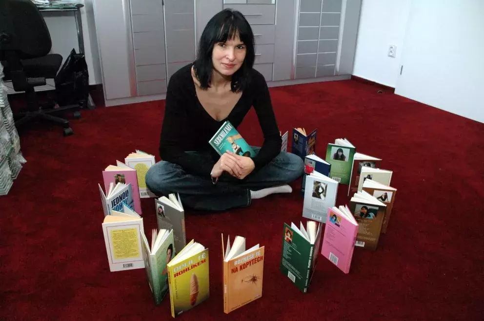 Simona Monyová