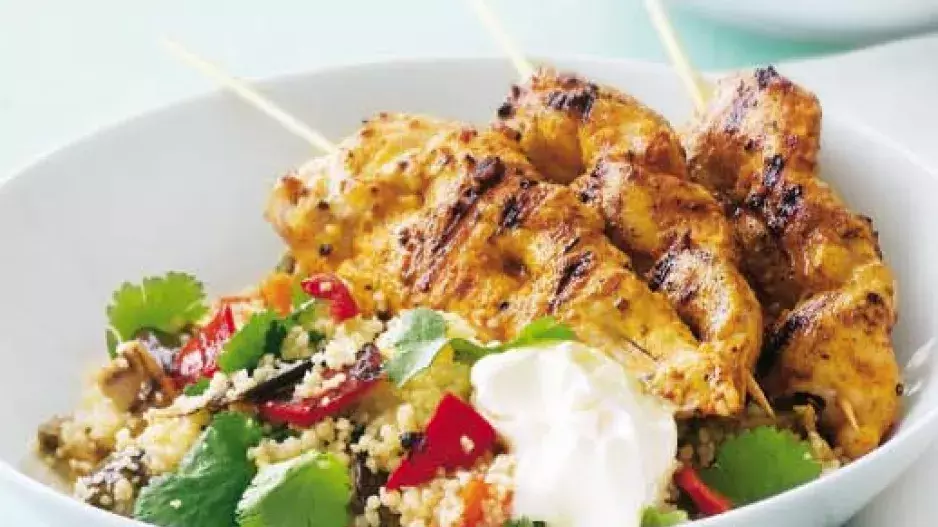 Kouzlo Orientu: Kuřecí špízy ochucené marockým kořením