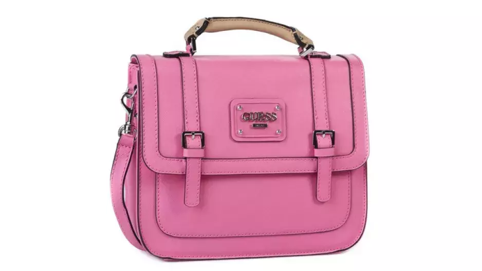 Jaké kabelky ovládnou letní ulice?