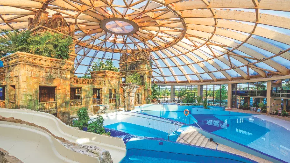 2=3 BUDAPEŠŤ JARNÍ POZVÁNÍ!