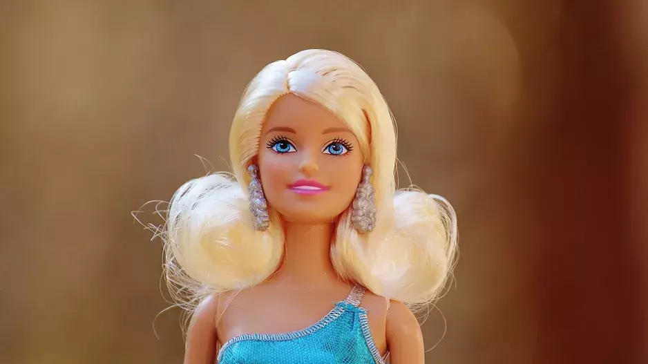 Barbie slaví 58. narozeniny. Víte, odkud pochází?
