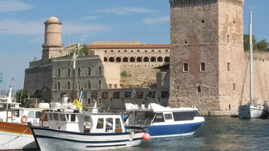 Víkend v zahraničí