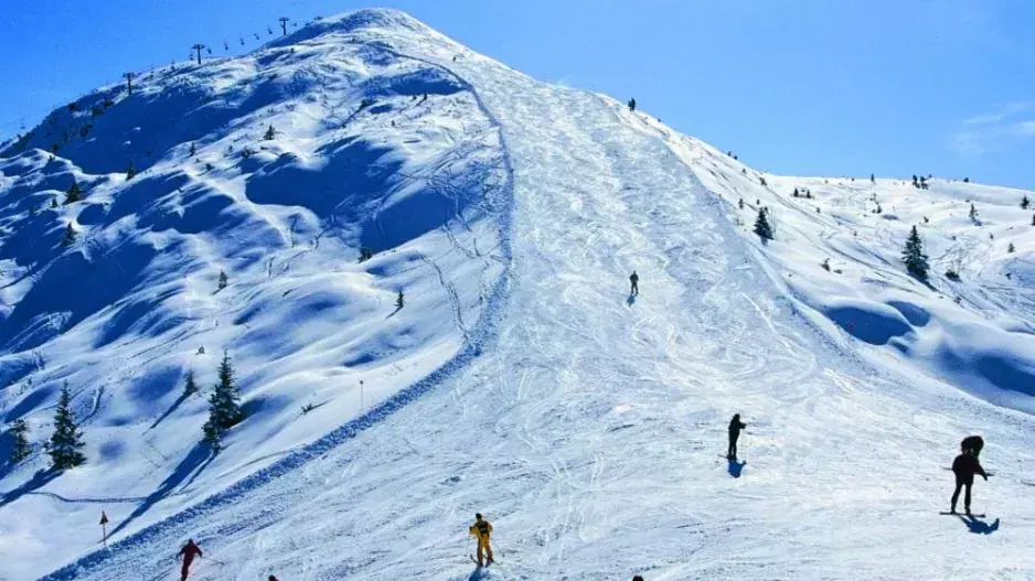 Na horách už se lyžuje: 3 tipy na zimní dovolenou