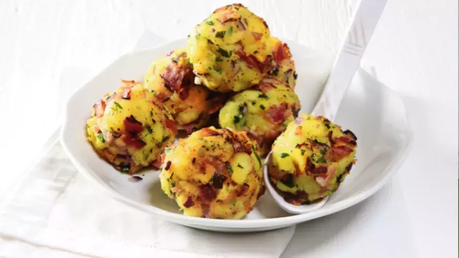 Brambory netradičně 1: Kuličky se slaninou