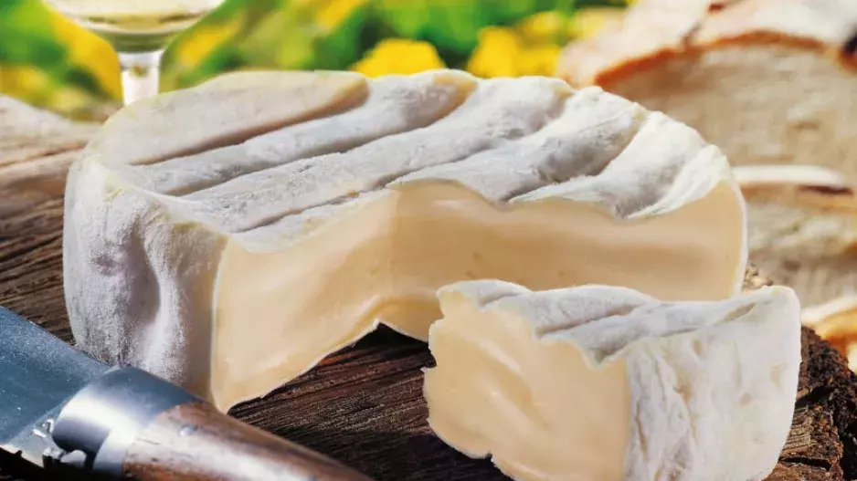 Péče o sýry: Správně uskladnit, nakrájet a zkombinovat!