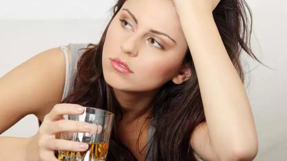 Příběh čtenářky: Snažila jsem problémy utopit v alkoholu