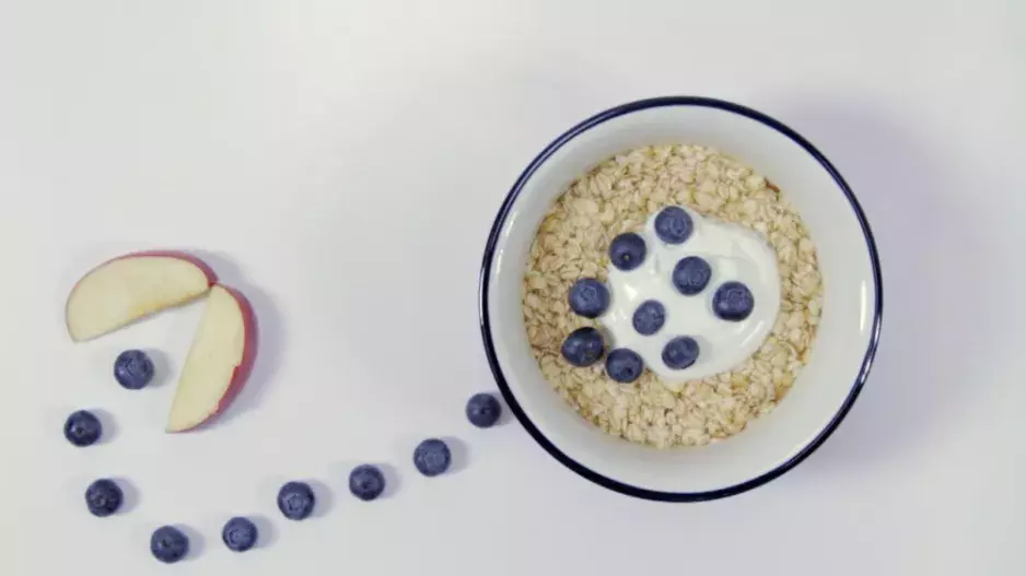 VIDEO: Ovocné müsli s kokosem